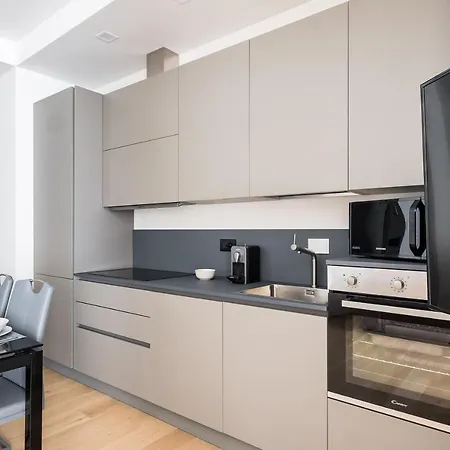 Residence Sant'Orsola - Pizzardi Suites Apartments Bologna Buitenkant foto