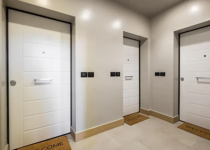 Residence Sant\'Orsola - Pizzardi Suites Apartments